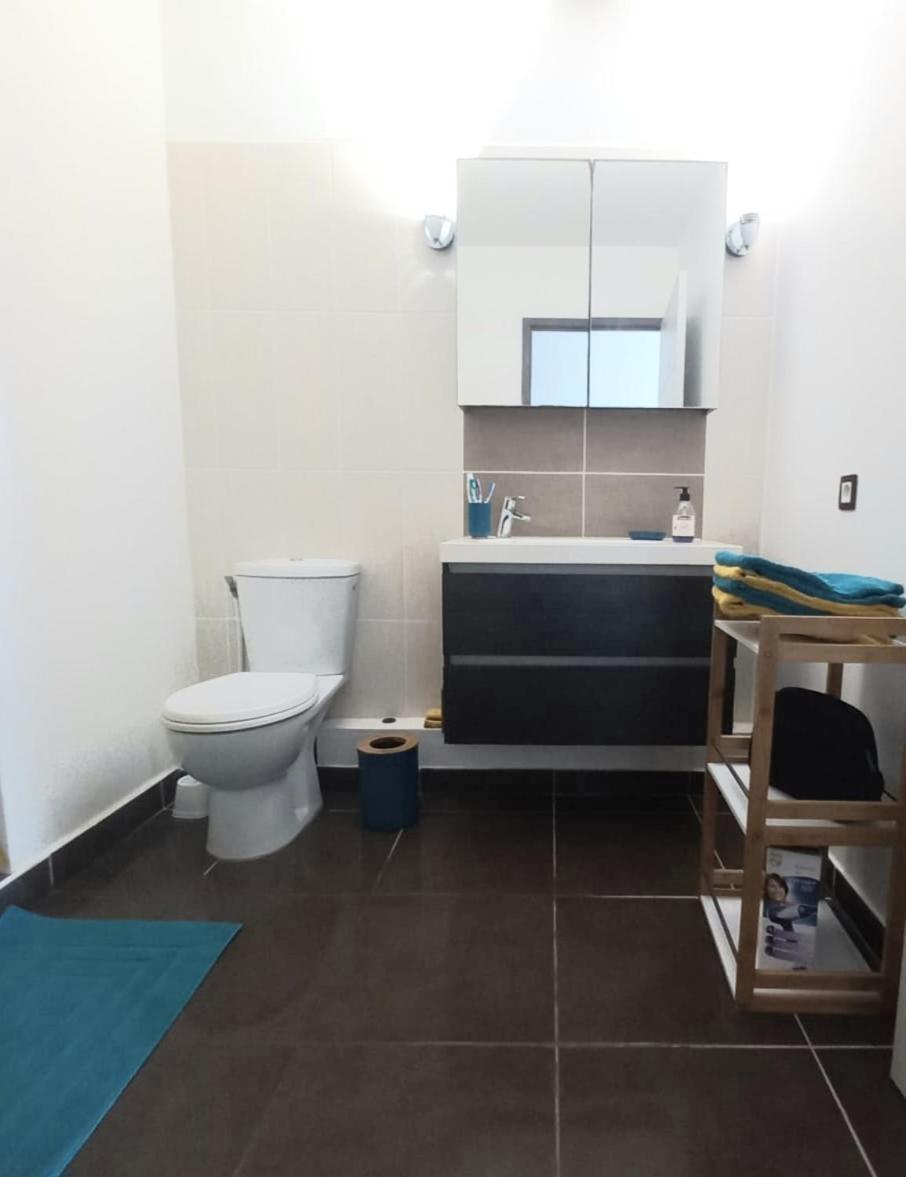 Les Pieds Dans L'Eau Chez Syl Appartement Le Moule Buitenkant foto